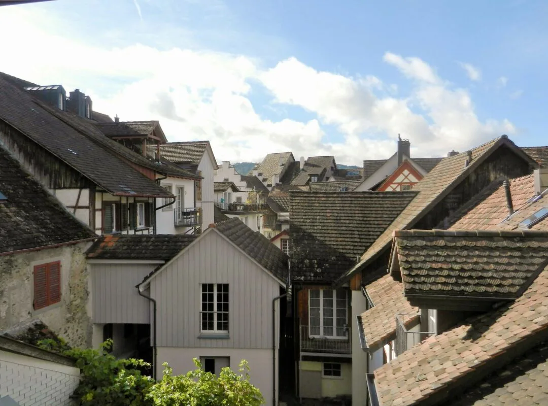 5.5 Room Old Town Apartment with Sunny Terrace