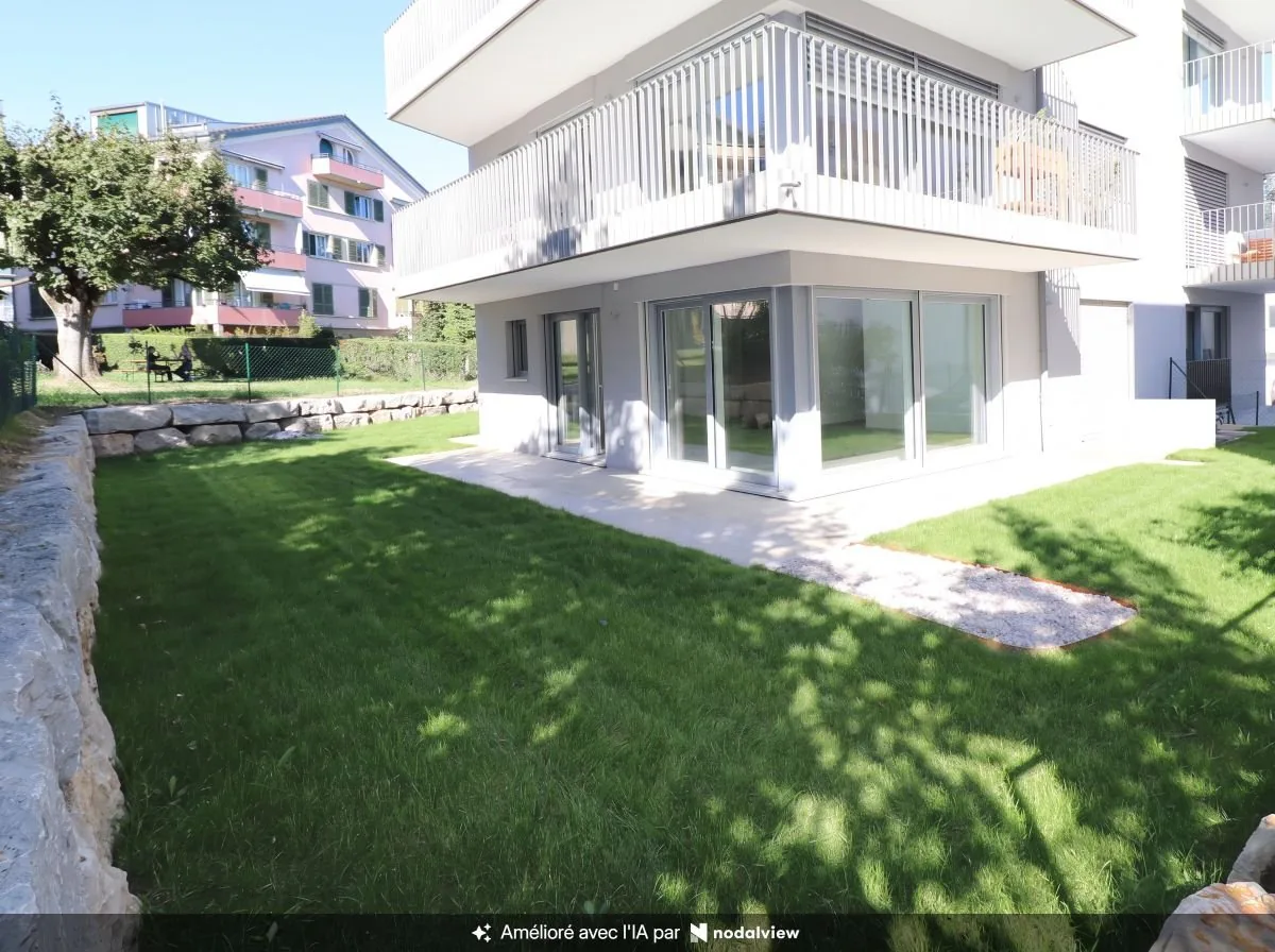 Selten zu haben! Schönes neues Apartment im Erdgeschoss mit Garten, 3 Schlafzimmern, sehr nahe am Zentrum, ruhige Nachbarschaft!