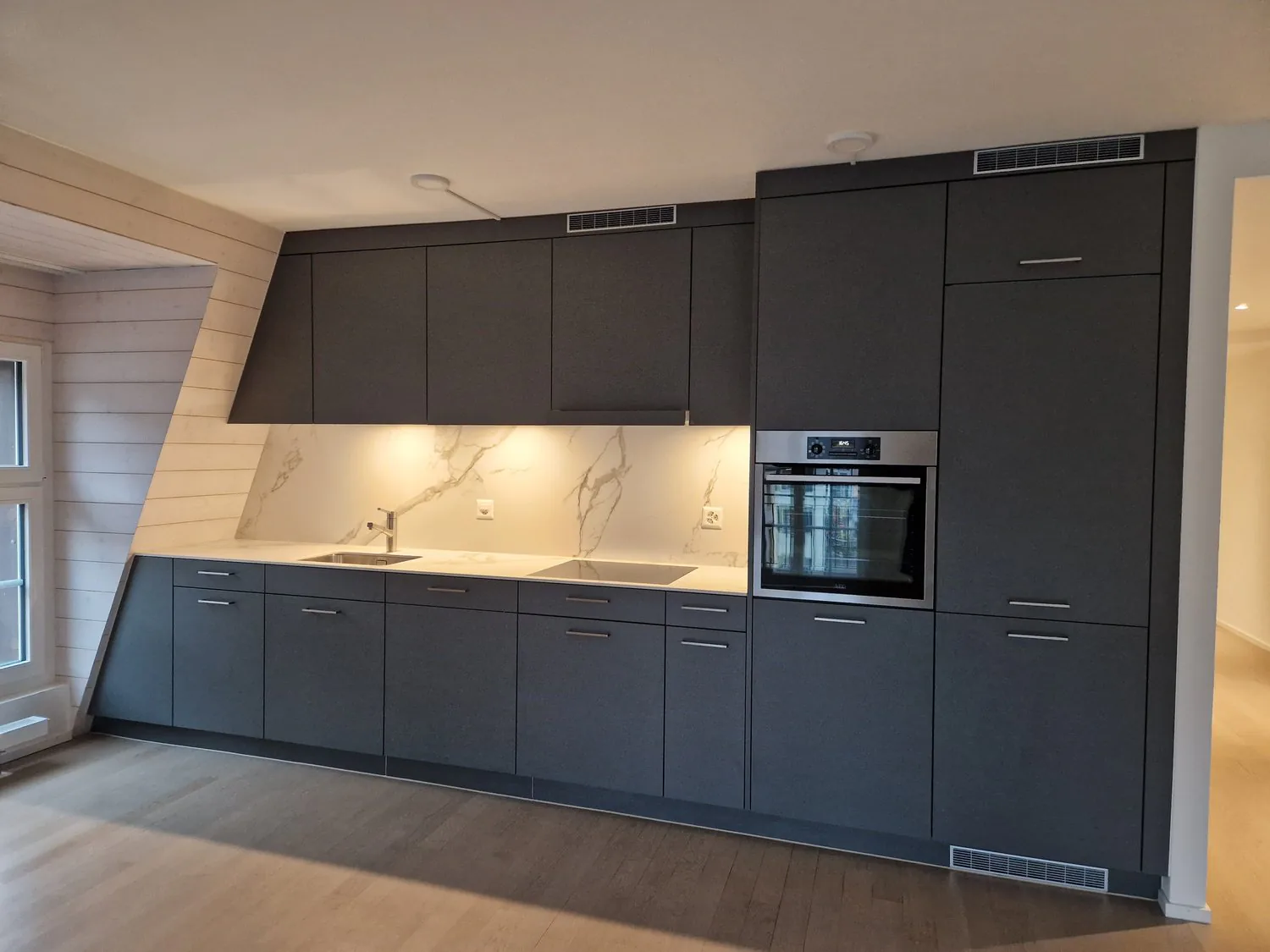 Appartamento di 2,5 locali elegante (73 m2) in una casa della città vecchia a Solothurn