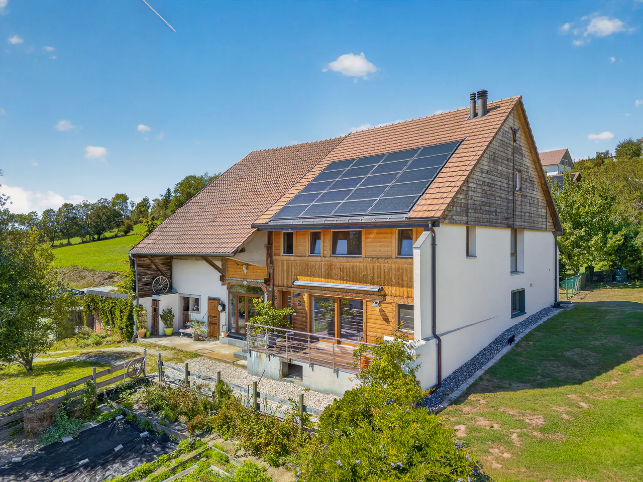 Splendide ferme rénovée offrant un espace de calme et de sérénité