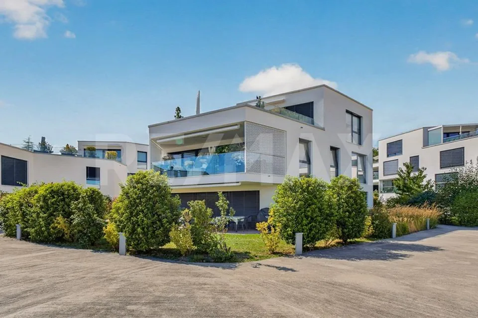 An exclusive living environment at the gates of Boudry