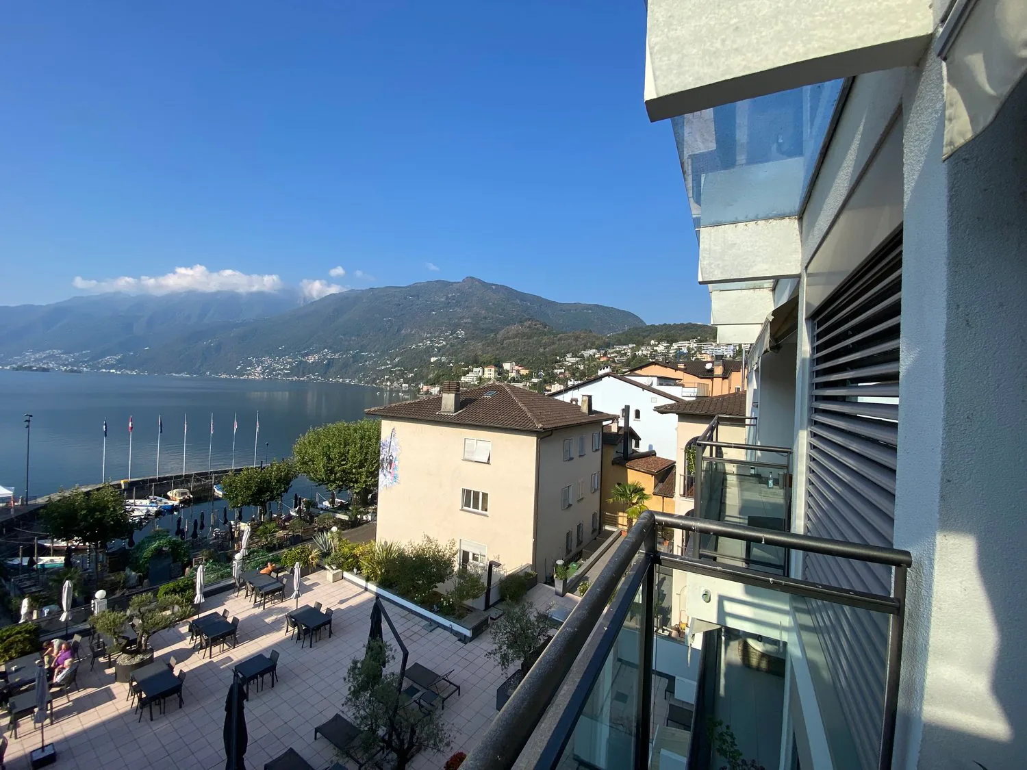Elegantes 4-Zimmer-Apartment mit Seeblick im Herzen von Ascona