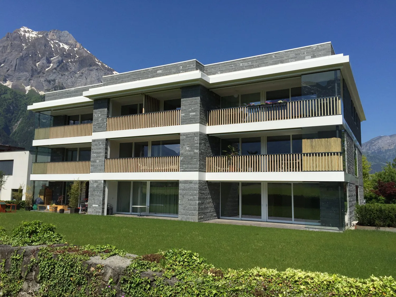 Hochwertige und helle 4.5-Zimmerwohnung an bester Lage
