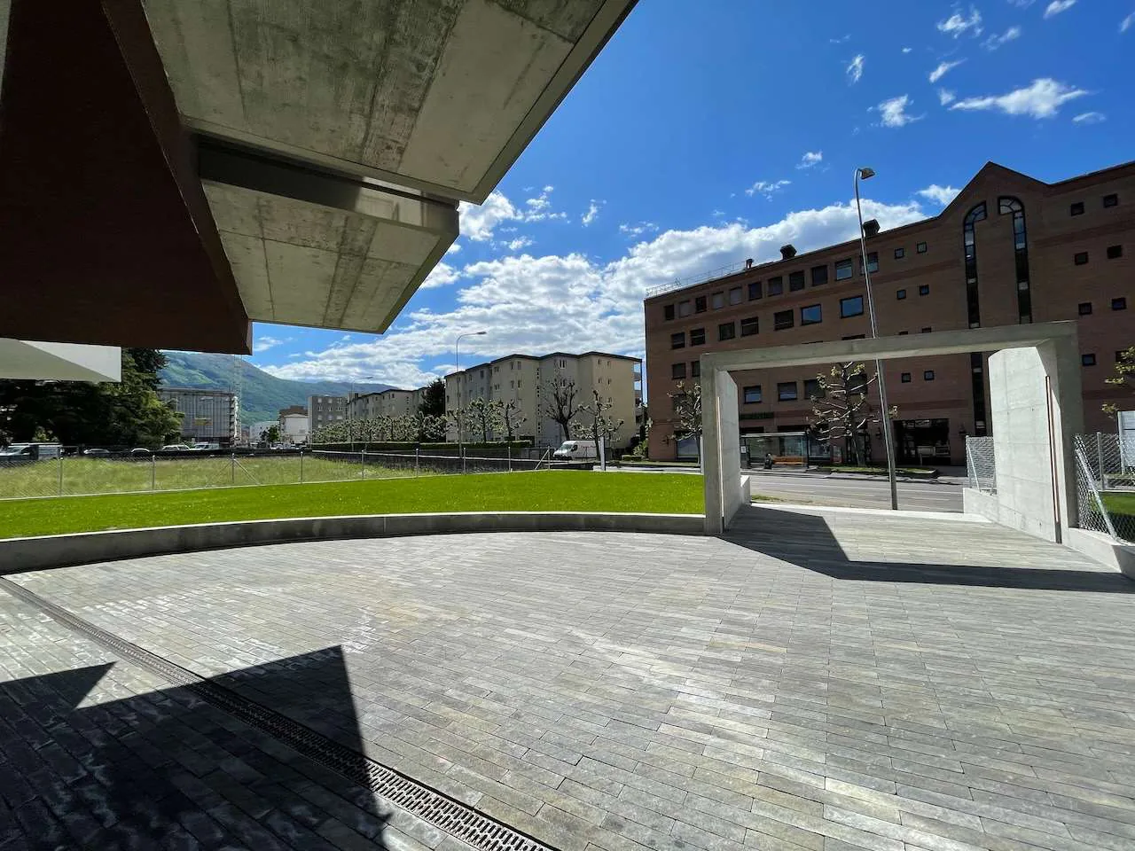Giubiasco commercial rental last available space 87 sqm