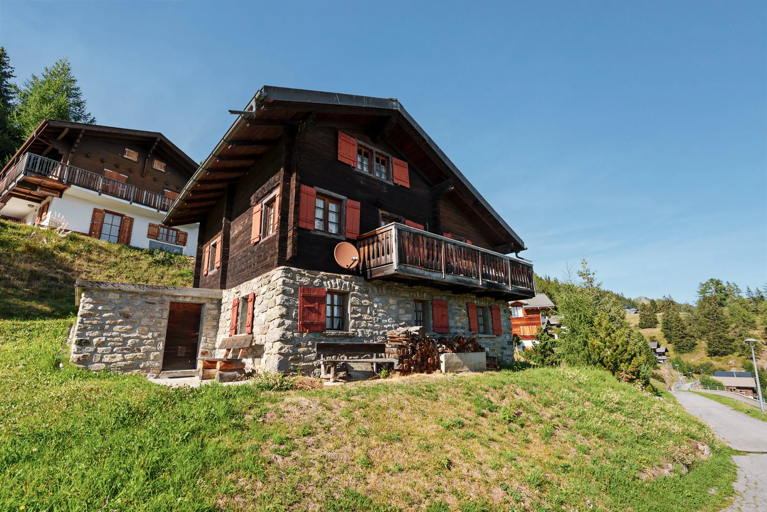 Charmant chalet 5 pièces à Riederalp – Vue montagnarde de rêve et charme rustique