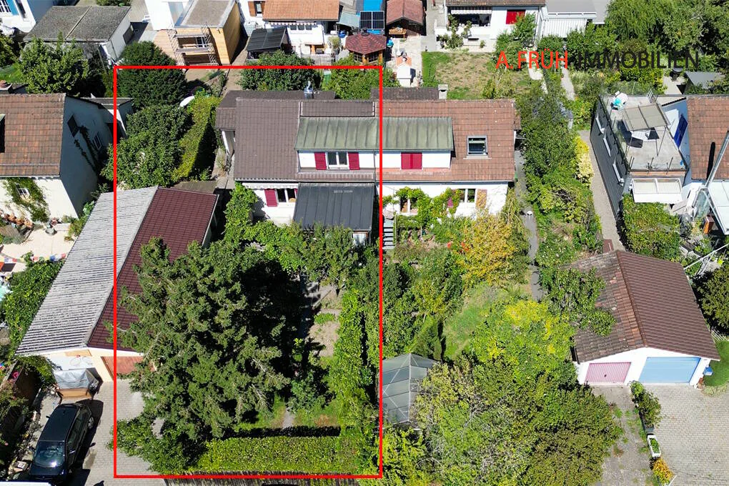 Stadtnahes Zuhause mit Gartenidylle & lichtvollem Wintergarten