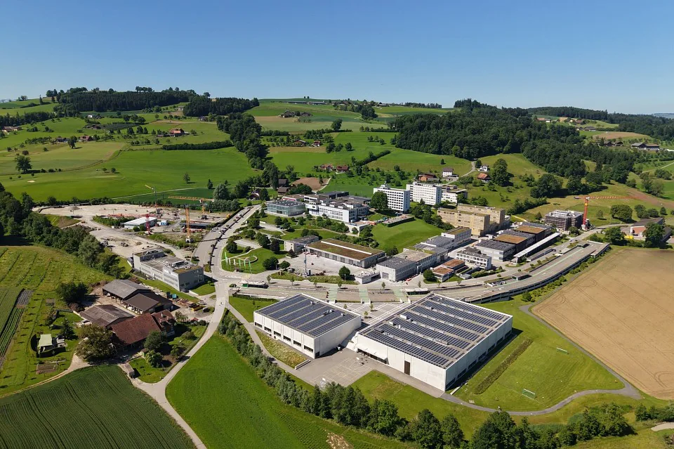 CAMPUS SURSEE Area di sviluppo con potenziale fino a 15 000 m²