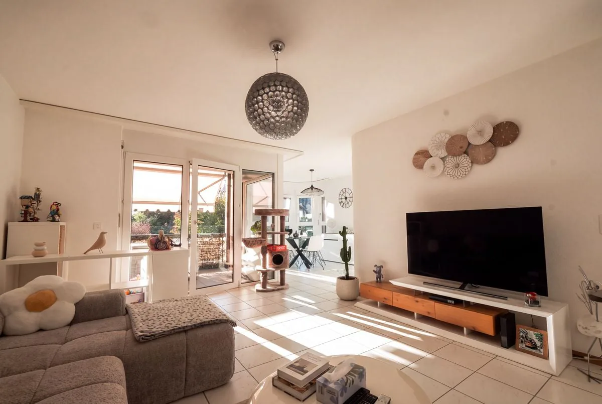 Charmanter Apartment in Ecublens - 3,5 Zimmer mit 93 m2 und Balkon
