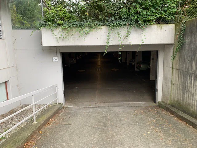 Bern Bümpliz - Parking Space in Einstellhalle