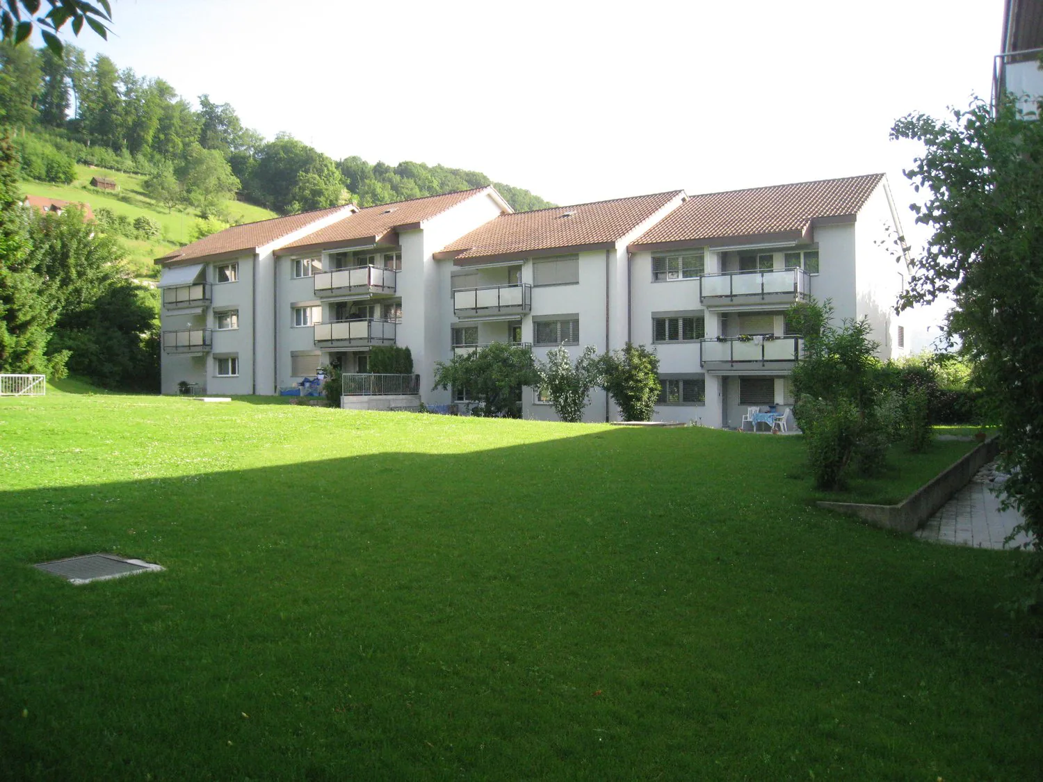 Schöne 4 1/2 - Zimmerwohnung mit Sitzplatz