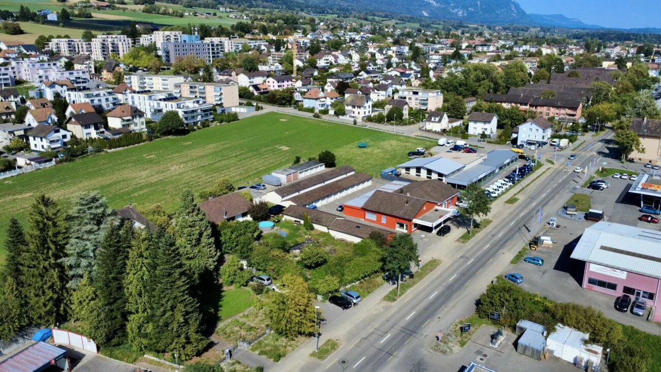 Attractive development land in Grenchen with versatile potential for living and commerce