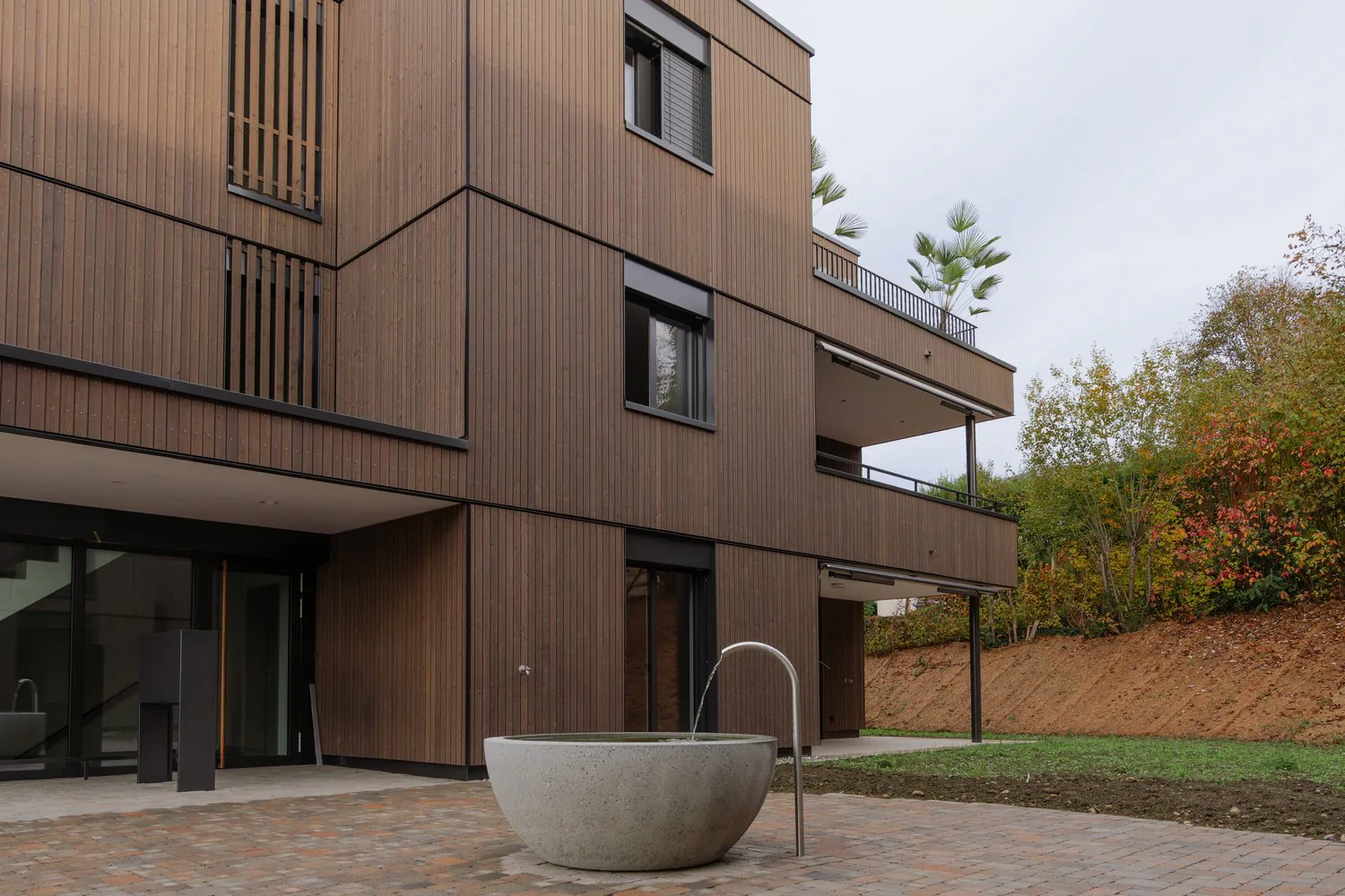 Appartement neuf exclusif de 5,5 pièces avec aménagements luxueux à Vordemwald