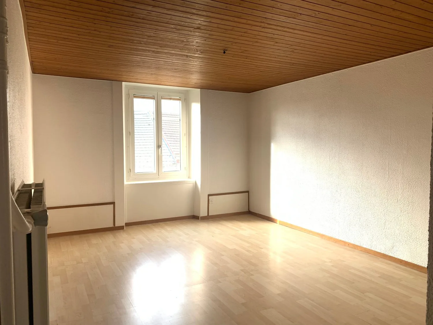 Schönes 3-Zimmer-Apartment im 4. Stock mit Aufzug