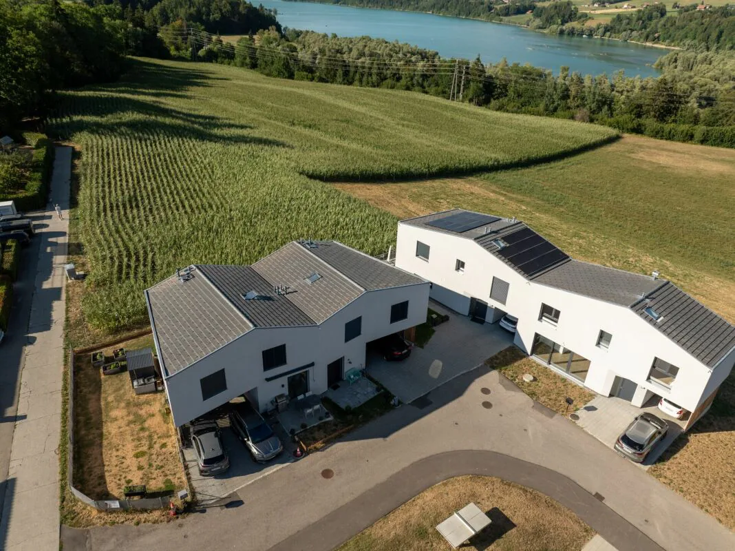 Sehr schöne 4,5-Zimmer-Villa mit Blick auf die Berge und den Gruyère-See (B1.2)