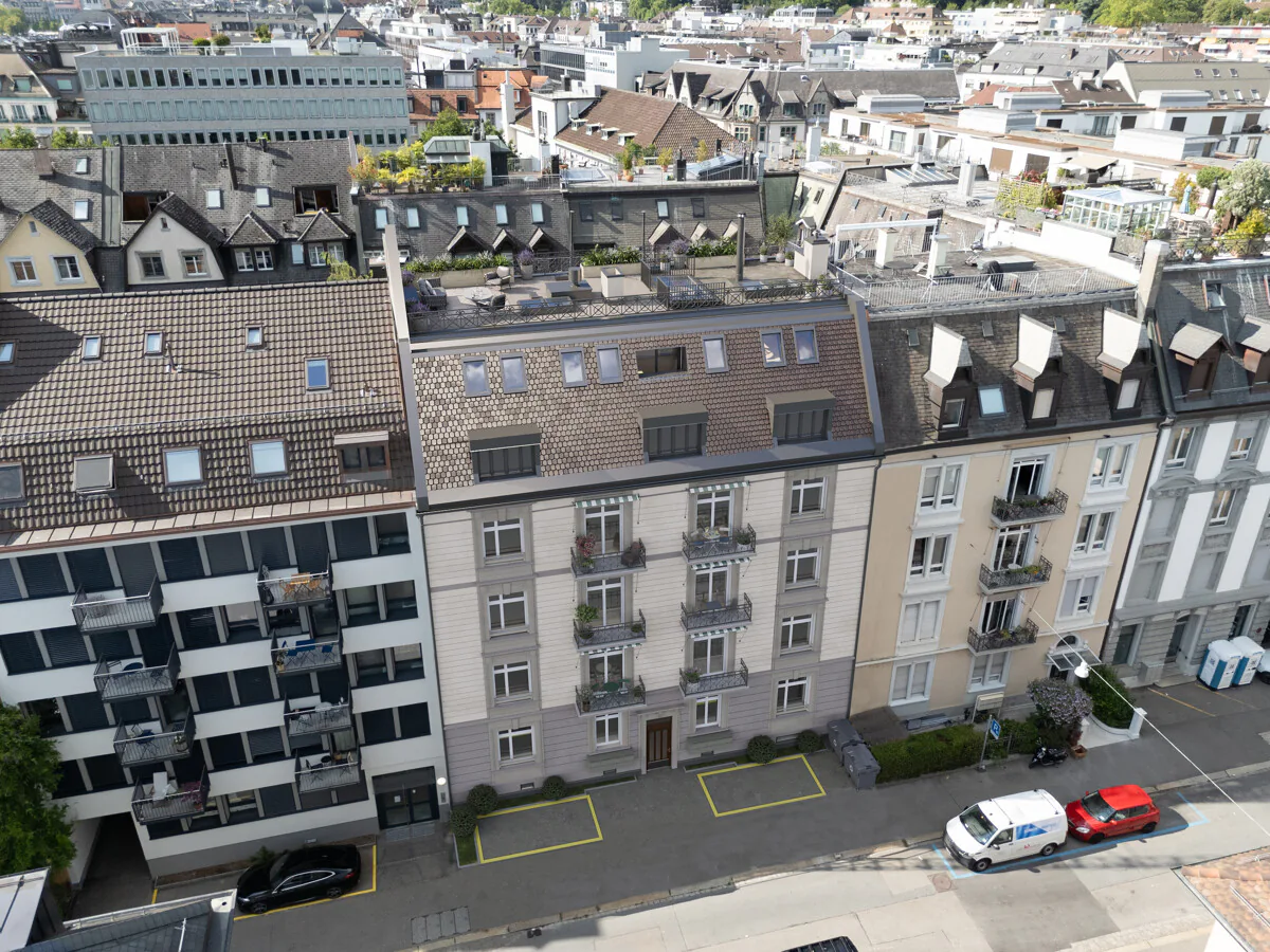 Premier location après rénovation totale : Jolies appartements de 1,5 pièces à proximité