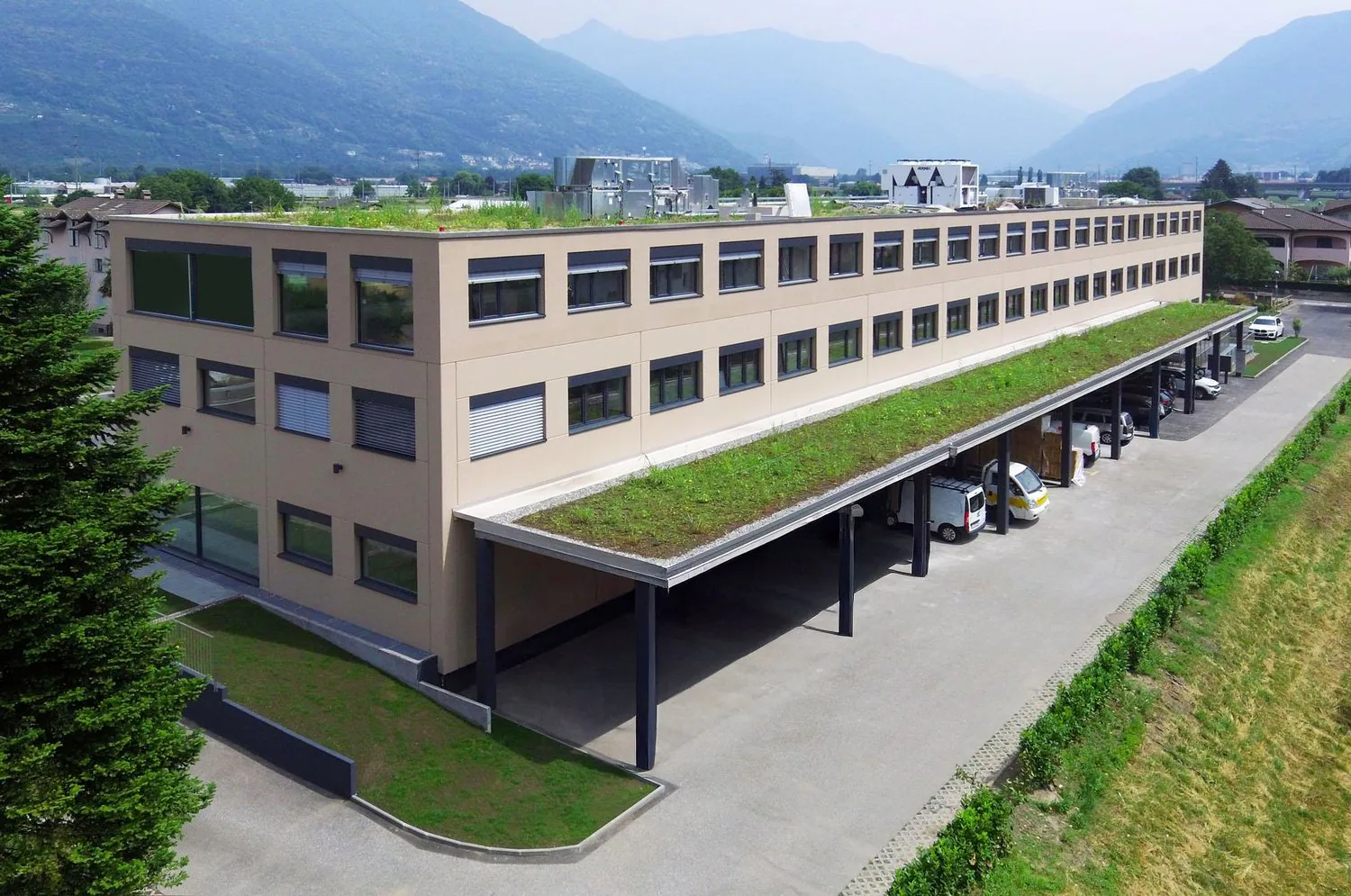 Magazzini in affitto in zona strategica a Sant'Antonino