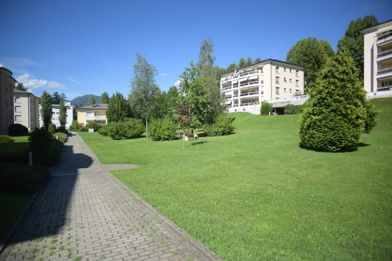 Vezia - Geräumige 4.5-Zimmer-Wohnung mit großer Terrasse zu vermieten