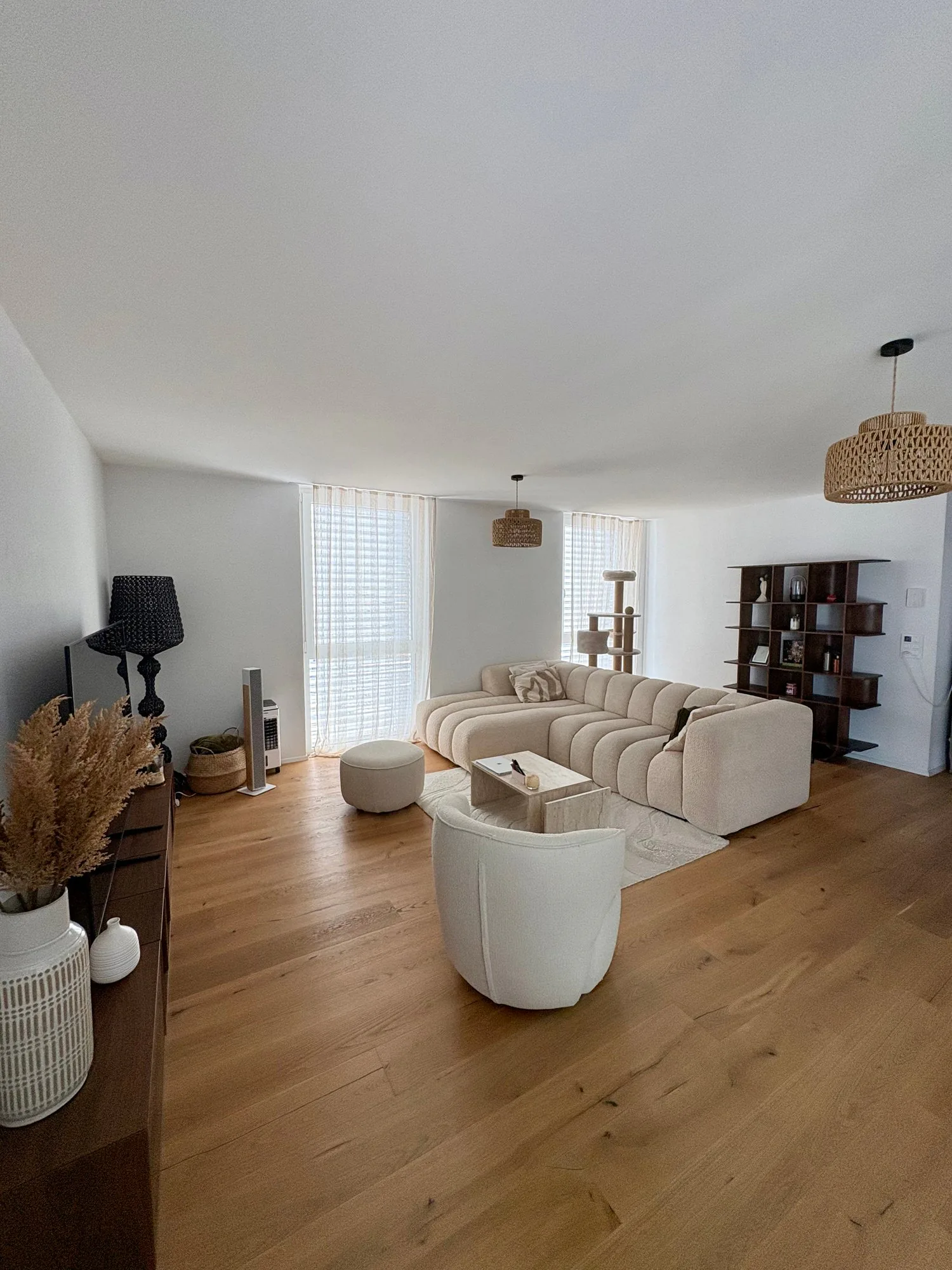 Bright 4.5-room apartment in Rossemaison