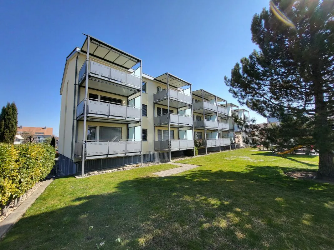 Appartement 3.5 pièces dans le beau quartier de Blüemlismatt