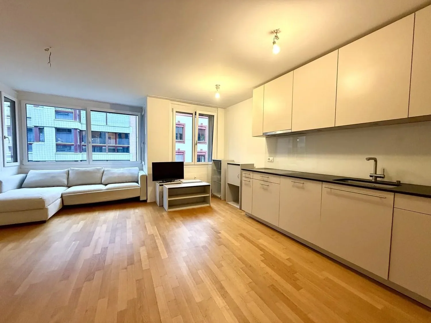 Appartement 3 pièces avec balcon à louer à Bâle - central à Kleinbasel